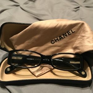 Chanel optical frames!